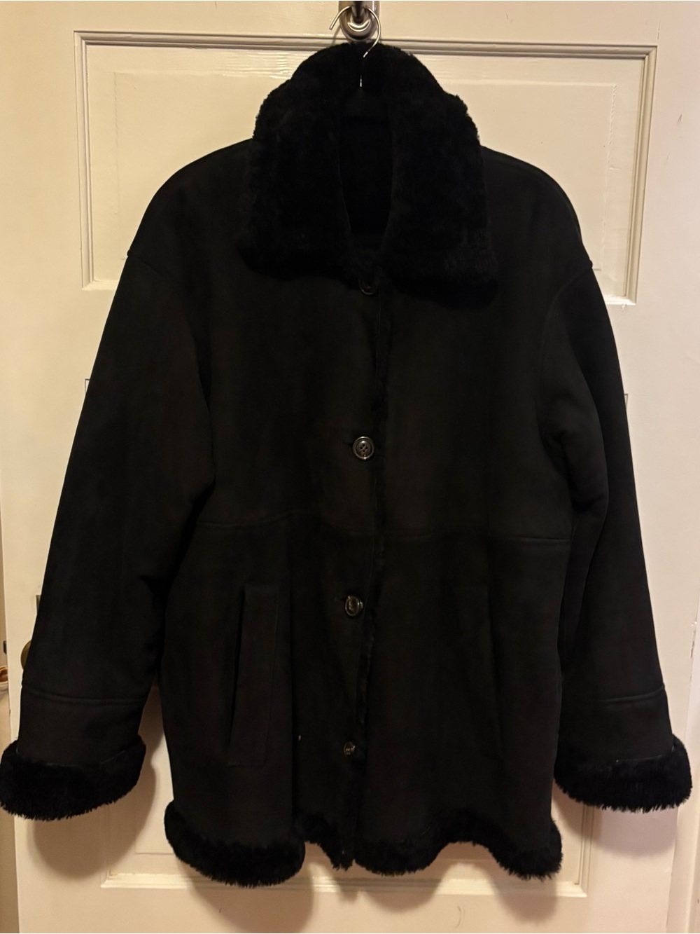 Women's Black 100% Sheepskin Shearling Collar Reversible Coat Ugg Medium M NWT